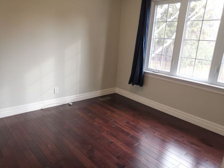 For Lease - 1464 Oakhill Drive, Oakville, Ontario - Photo 5