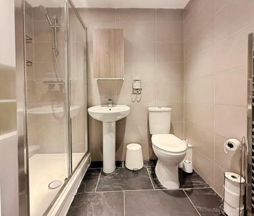 2 bedroom apartment to rent - Photo 6