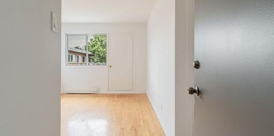 PROMO 1 Mois Gratuit - Studio Et 2 1/2 - Photo 3