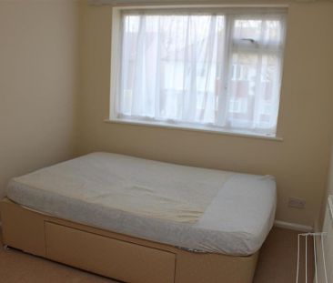 2 bedroom maisonette to rent - Photo 1