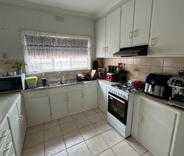 3 BEDROOM HOME!! - Photo 4