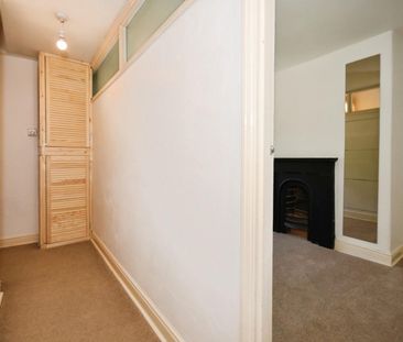 3 bedroom House To Let - Photo 4