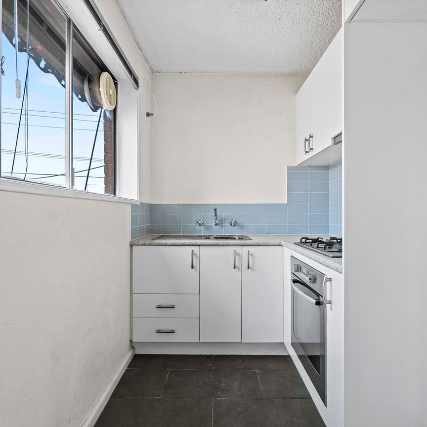 THIS IS THE ONE! - Photo 1