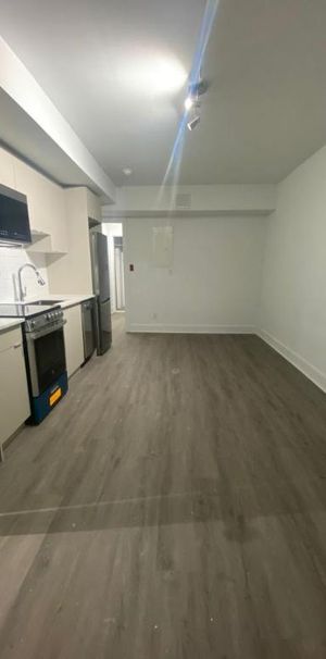 Studio - Montréal - $1,299 /mo - Photo 1