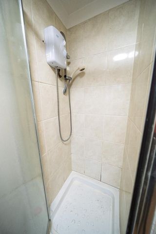 1 bedroom bungalow to rent - Photo 5