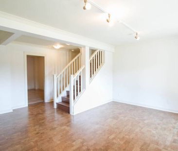 1566 Gordon Ave, West Vancouver - Photo 5