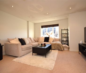 95, Dunlop Avenue, Leeds, West Yorkshire, LS12 6LE - Photo 4