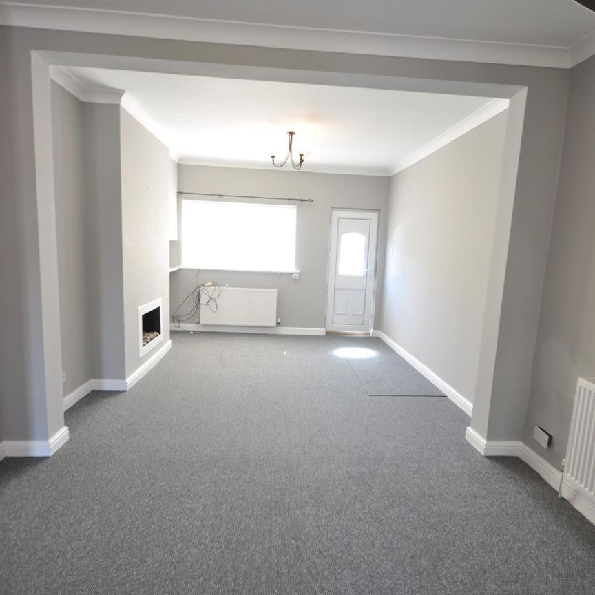 Portland Street, Rawcliffe Bridge, Goole - Photo 1