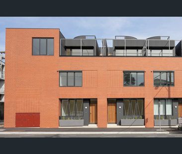 2/6 Shirley Grove, St Kilda East, Vic 3183 - Photo 4