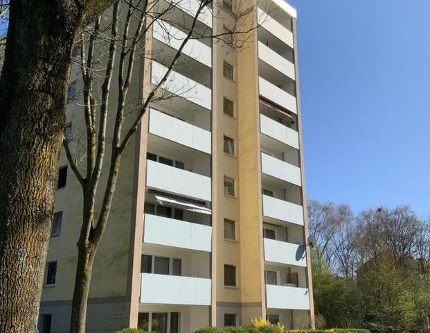 Wohnung mit Weitblick - schöne 2-Zimmerwohnung mit Laminatboden - Foto 1