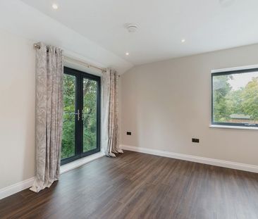 Flambard Way, Godalming, Surrey, GU7 - Photo 1