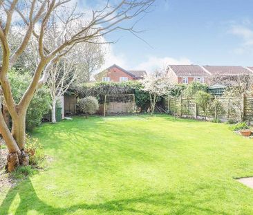 3 bedroom detached house to rent - Photo 5
