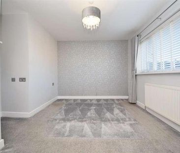 Leatham Park Road, Featherstone, WF7 - Photo 4