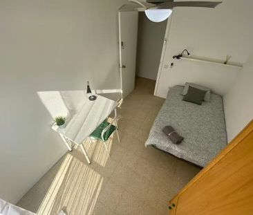 Calle de las Marismas, Madrid, Community of Madrid 28038 - Photo 4
