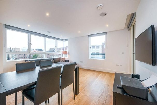 2 bedroom flat to rent - Photo 1