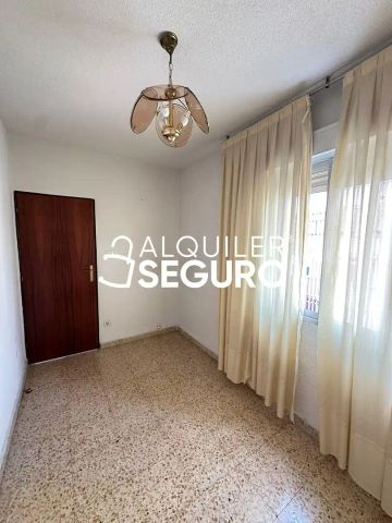 Fuenlabrada - Photo 3