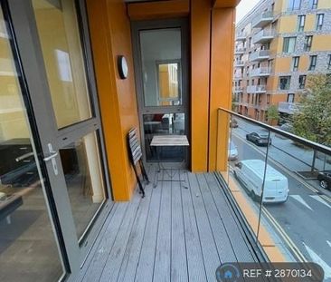 1 bedroom flat to rent - Photo 6