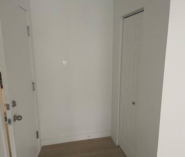 Appartement 3 1/2 rénové au centre-ville - Photo 3