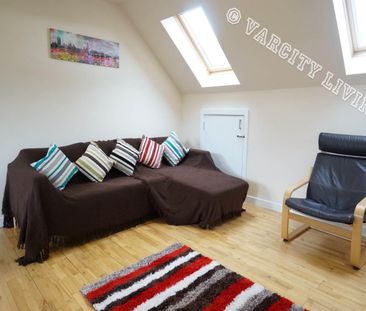 Flat 3, Seion Chapel Ambrose Street - Photo 2