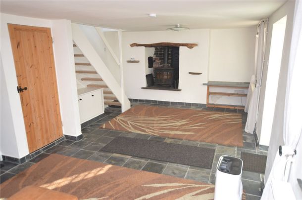 Carloggas, St. Mawgan, Newquay, Cornwall, TR8 - Photo 1