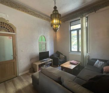 Ruime en charmante stadswoning in hartje Leuven - geschikt co-housing - Photo 1