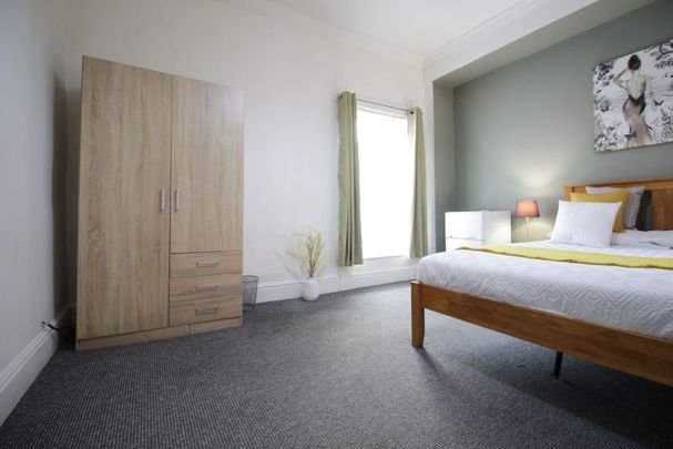 Student Accommodation, 39 Monks Road, Lincoln, Lincolnshire, LN2 5HN - Photo 1