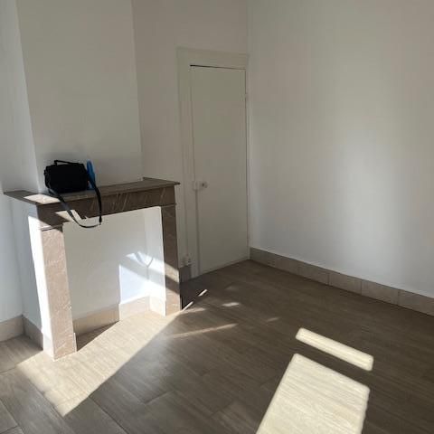 Location Maison 3 pièces 55m² FLERS EN ESCREBIEUX 59128 - Photo 1