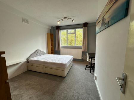 Inwood Court, Rochester Sqaure, London, NW1 9HS - Photo 3