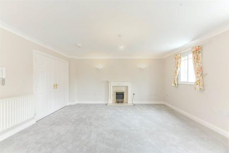 3 bedroom apartment to rent - Photo 5