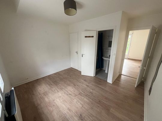 Location Appartement 1 pièce 35m² LA ROCHELLE 17000 - Photo 1