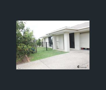 CENTRALLY LOCATED HOME - Photo 5