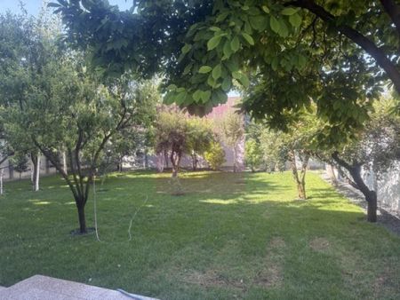Vila P+1+M incojurata de o oaza de liniste si verdeata Br... - Fotografie 4