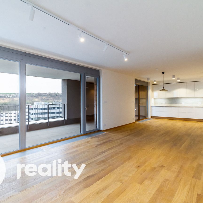 Pronájem bytu 4+kk 126 m² - Photo 1