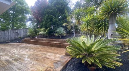 Modern 3 bed family home - Hillsborough - Photo 2