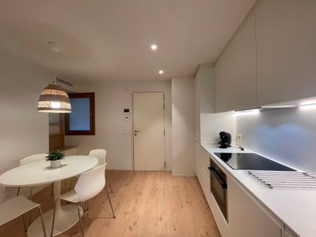 Apartamento de lujo amueblado, un dormitorio, un baño, zona Plaza de Cort, Casco Antiguo. - Photo 5