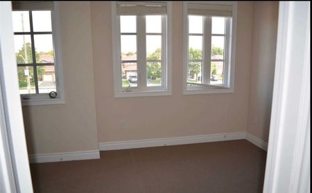 For Lease - 2184 Trafalgar Road Unit# 28, Oakville, Ontario - Photo 3