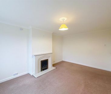 2 bedroom maisonette to rent - Photo 2