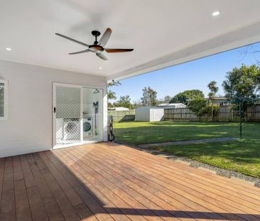 Luxurious Family Haven in Prime Toowoomba Location - Photo 2