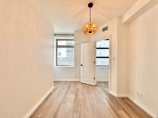 $1,399 / 1 br / 1 ba / 500 sqft 1BR Apartment Unit in St Catharines - Photo 1