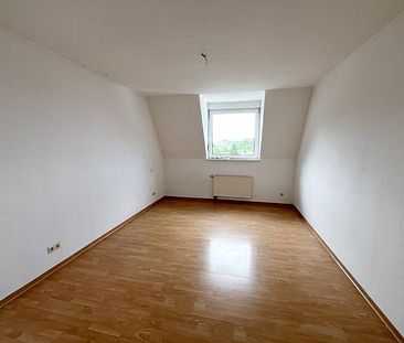 NUR MIT WOHNBERECHTIGUNGSSCHEIN - Familienwohnung mit Balkon und Aufzug - Foto 5