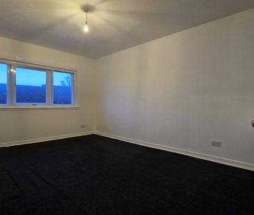 2 Bed Flat, Sandaig Road, G33 - Photo 1