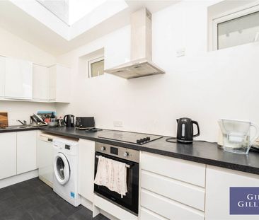 House to rent - Photo 4