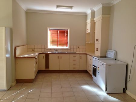 Three bedroom home with Granny Flat - Photo 3