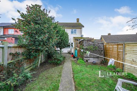 property to rent Newtown, Potton, Sandy, Bedfordshire, SG19 - Photo 5