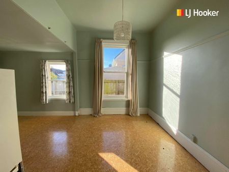 Great location close to the beach! - Photo 2