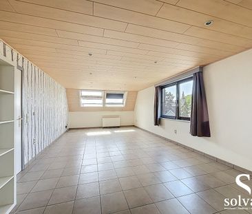 Ruim dakappartement met 2 slaapkamers! - foto 4