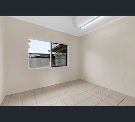34 Robert Road, Bentley Park, Qld 4869 - Photo 1