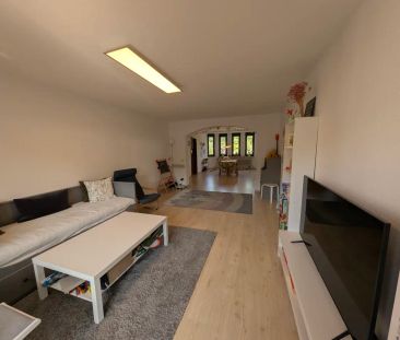 Großzügige 3,5-Zimmer-Wohnung mit 2 Balkonen perfekt gelegen in Böb... - Photo 6