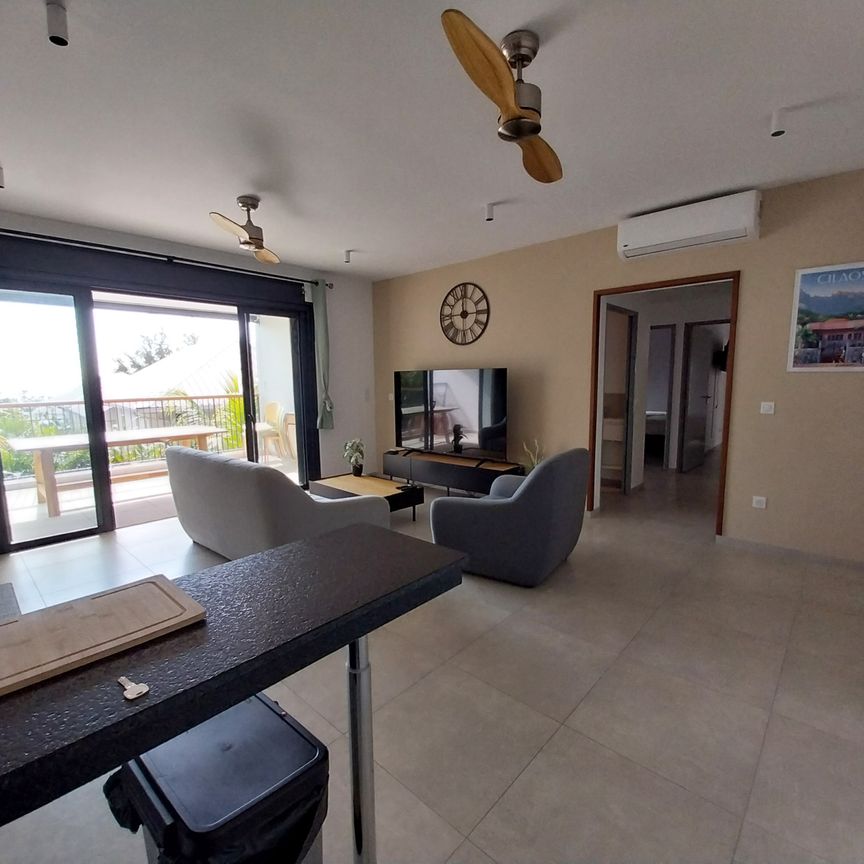 Location Appartement 4 pièces 77m² ST LEU 97436 - Photo 1