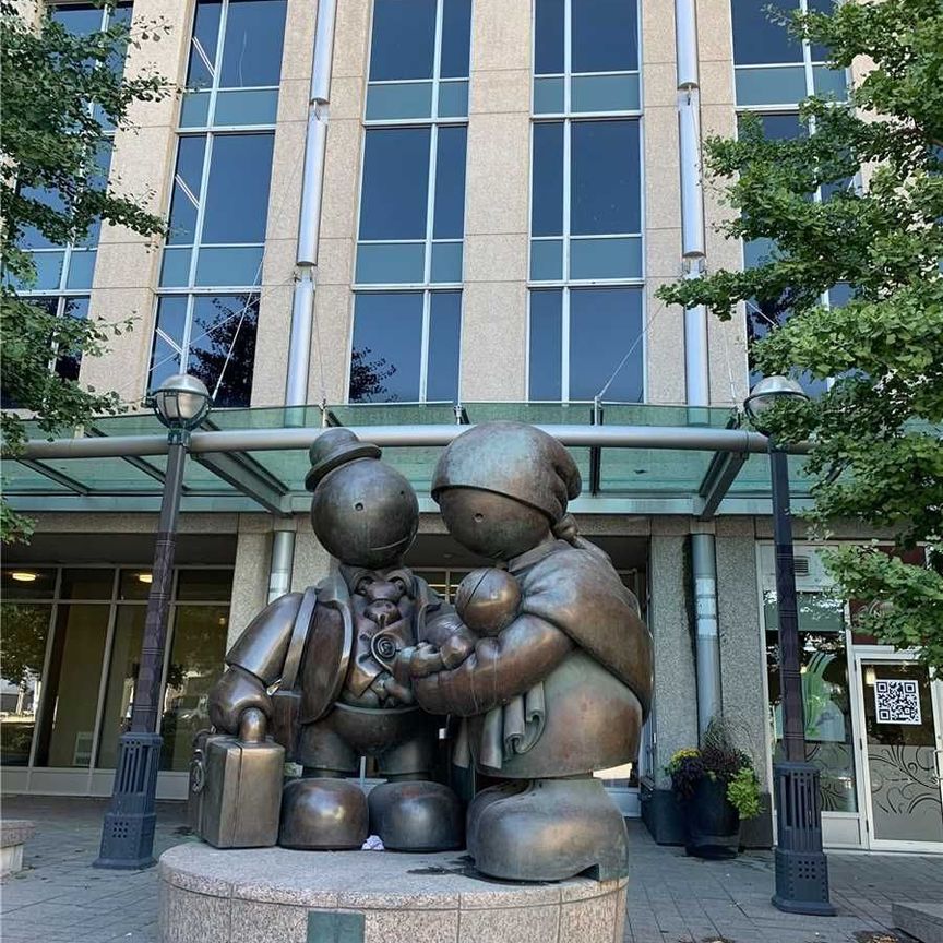 For Lease - 18 Yonge Street Unit# 2004, Toronto, Ontario - Photo 1